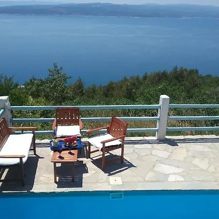 Stone House With Swimming Pool 布雷拉